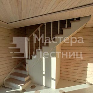 Заказать лестницу на 90 градусов забежную под ключ