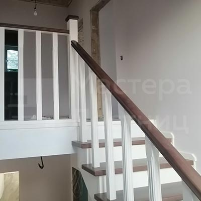 изготовление деревянных лестниц на заказ